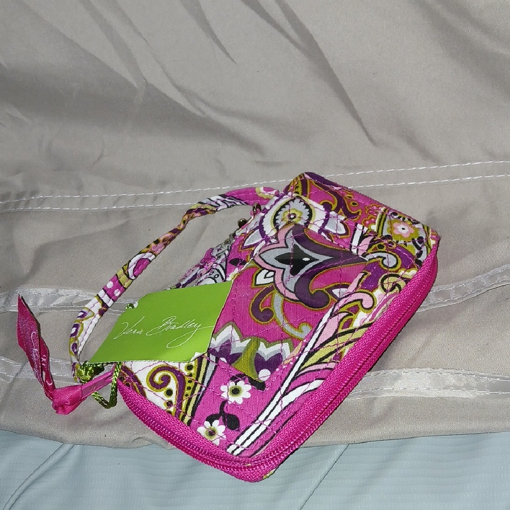Vera Bradley Very Berry Paisley All in One Wristlet NWT